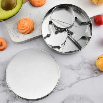 Формочка за сладки от неръждаема стомана със сърцевидна цветна кръгла шарка - за печива