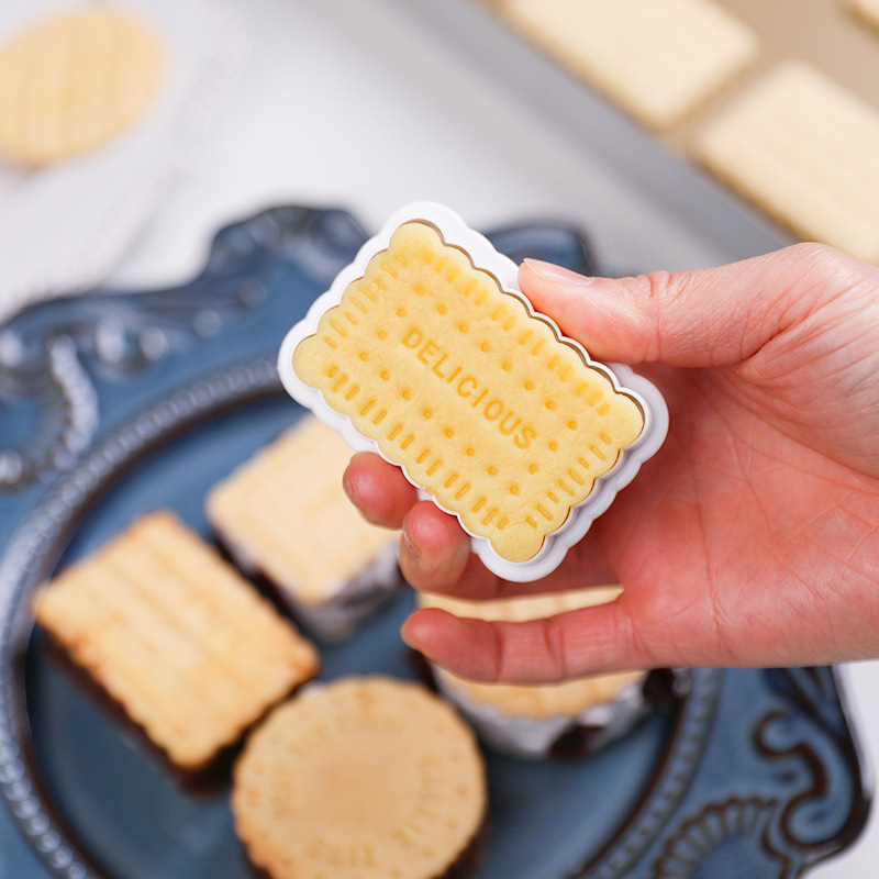 Skup kalupa za izradu keksa za pečenje — okrugli oblik, ABS materijal, retro/antik stil, težina 76 g, serija Waffle cutting die set