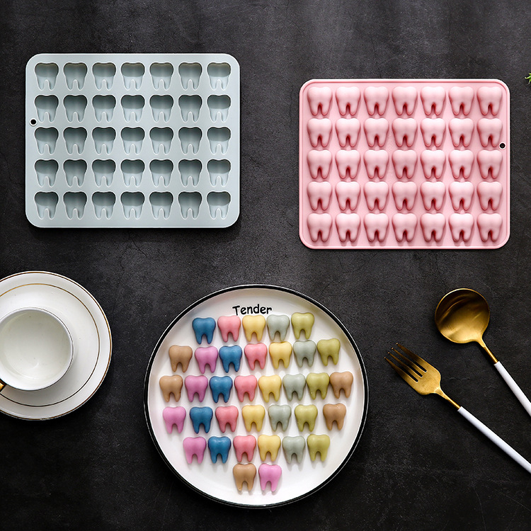 Силиконова форма за печене с нестандартна форма за сладки и торти; материал: силикон; категория: форма за печене; издадена през 2024 г.; опаковка на едро; частни марки допустими