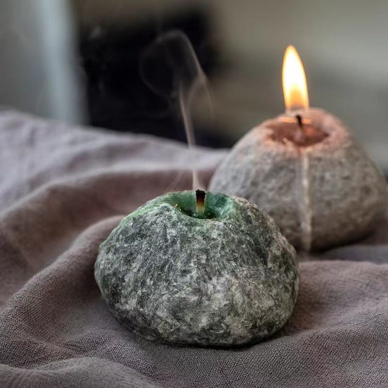 Silikonski kalup u obliku kamena za aromatične svijeće, sapun i čokoladu