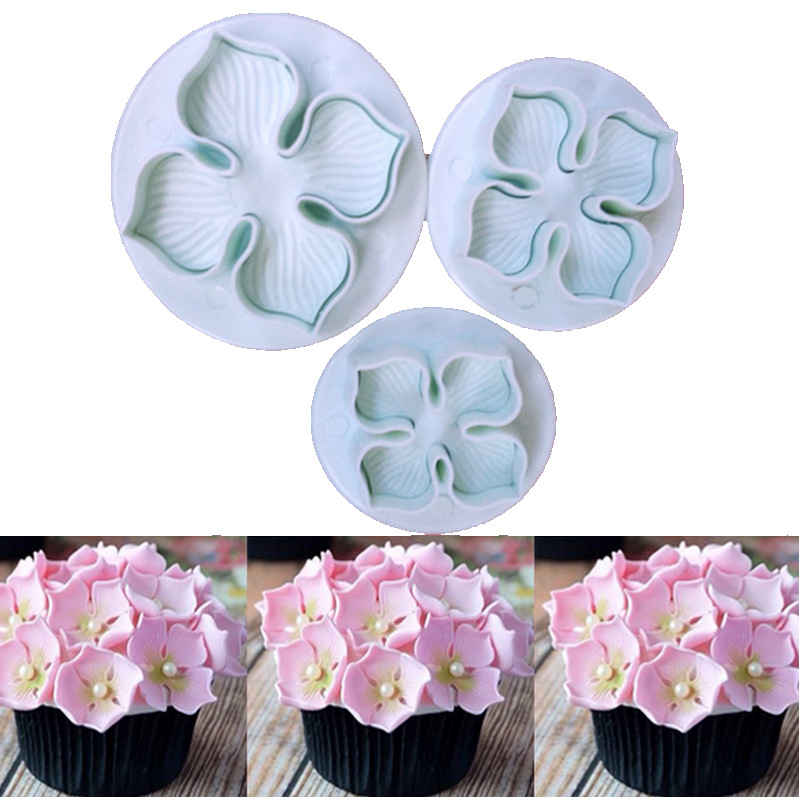 Set kalupa za fondant tortu, 68 komada, plastični, nepravilni oblici, za ukrašavanje torti, u vrećici sa zatvaračem