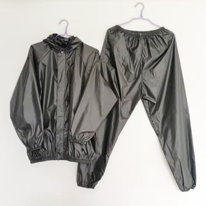 Zaštitni radni kombinezon s kapuljom, podijeljeni tip, poliester, za farmu, otporan na prašinu