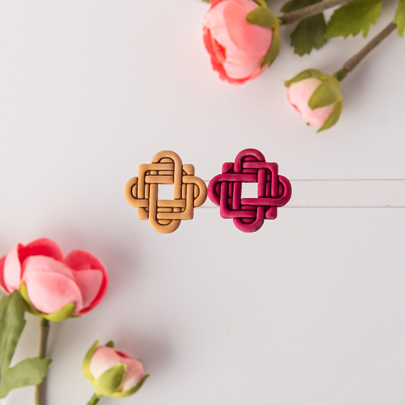 Форма за обици от полимерна глина – традиционен преплетен дизайн, марка Yitao, INS стил, произход Гуандун