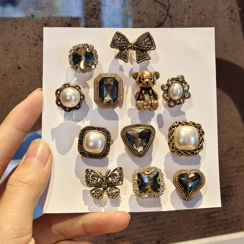 Pantofi în stil Crocs cu floare și perle, modele cu urs și iepure, accent planetar cu diamant, design retro floral, purtare pe tot timpul anului