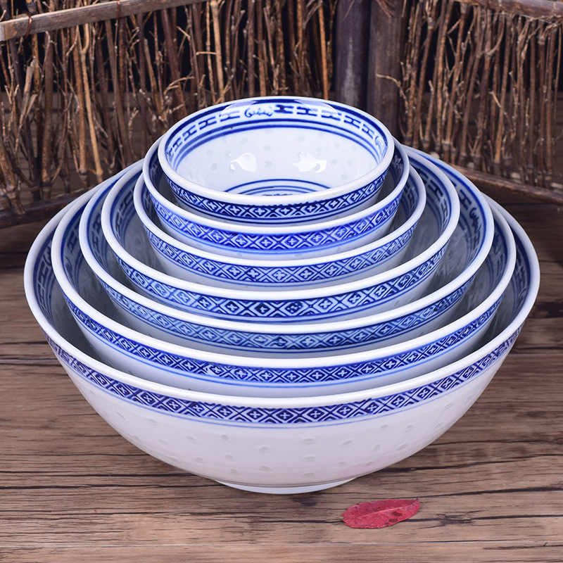Porcelanska zdjela s motivom zmaja u retro stilu, okrugli oblik, pogodna za mikrovalnu