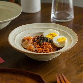 Керамична купа за салати с неравна форма, ретро стил, глазурована повърхност, подходяща за микровълнова