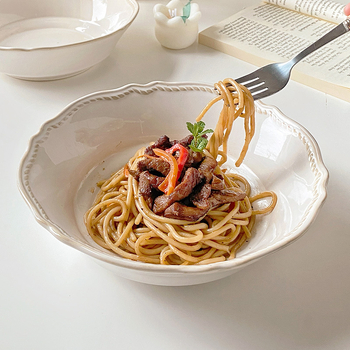 Керамична купа в дворцов стил, релефна, неправилна форма, глазурирана повърхност, подходяща за микровълнова печка