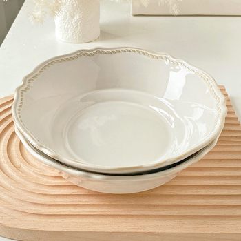 Керамична купа в дворцов стил, релефна, неправилна форма, глазурирана повърхност, подходяща за микровълнова печка