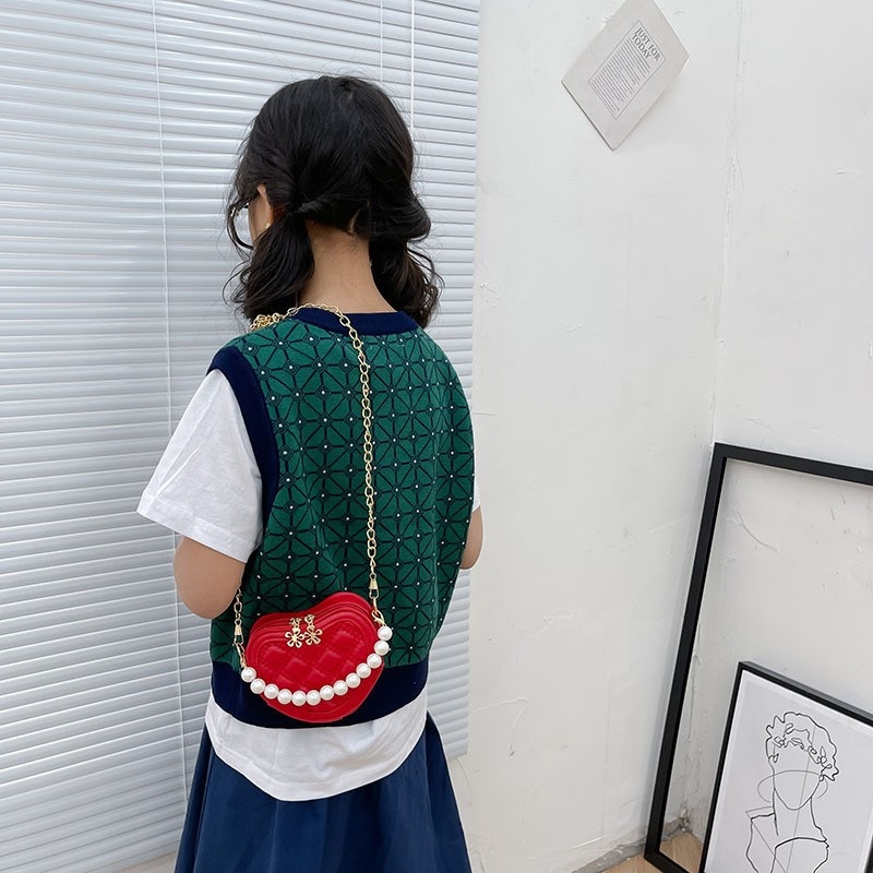 Geantă pentru copii din piele PU, formă de inimă, cu lanț crossbody, fără căptușeală, stil drăguț pentru utilizare zilnică, potrivită pentru copiii mici