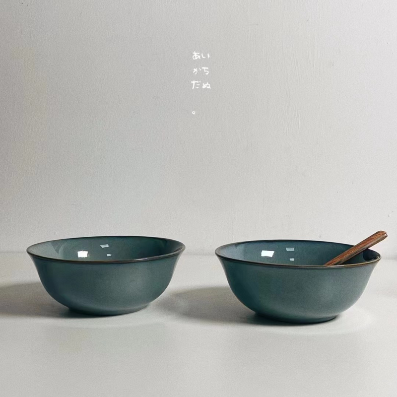Keramička zdjela u japanskom retro stilu s podglazurnim završnim slojem, okruglog oblika, pogodna za mikrovalnu, za juhe i rezance