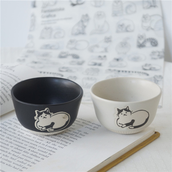 Porcelanska zdjela za umak u japanskom stilu, ručno oslikani motiv mačke, kružni oblik, pogodno za mikrovalnu pećnicu, stil Qingxin cute