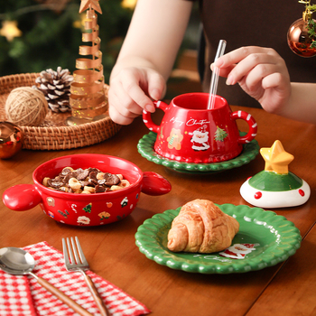 Керамичен коледен комплект съдове за хранене — карикатурен стил, гравиран дизайн, вместимост 301–500 ml, възможна персонализация