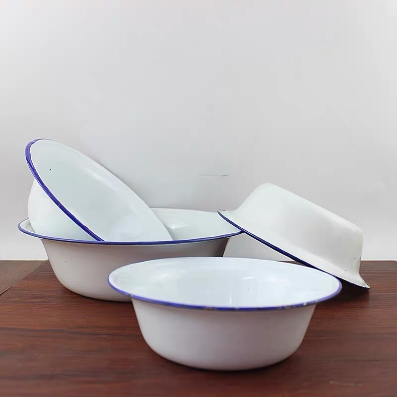 Emajlirana jušna zdjela, retro stil, okrugli oblik, porcelanska površina, mikrovalna nije pogodna