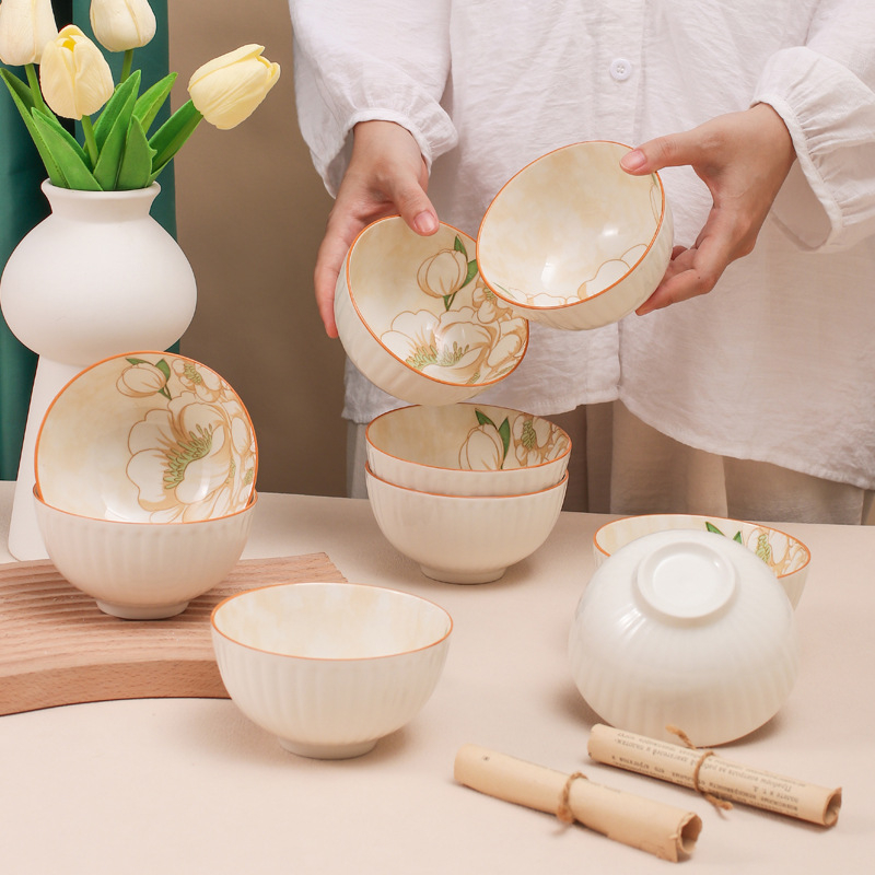 Japán stílusú csontporcelán tálak készlet, virágos mintával, mikrohullámú sütőben használható, testreszabható