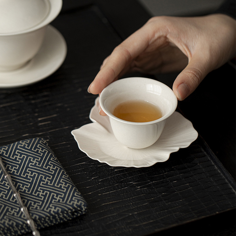 Zhenni керамична подложка за чаши – термоизолираща чайна подложка с печатано лого, модерен минималистичен дизайн