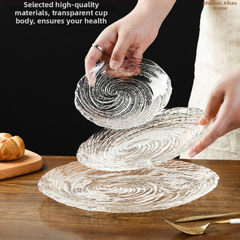 Sklenený servis s ledovým vzorom: nepravidelné misky a taniere na ovocie, priehľadné dezertné taniere, miska na cukrovú vodu; ručne vyrobené, prispôsobiteľné, moderný minimalistický štýl