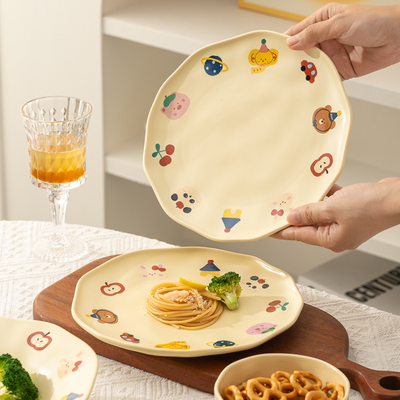 Set de veselă din porțelan pentru o singură persoană, cu design cartoon, compatibil cu microundele, stil proaspăt și drăguț, personalizare disponibilă