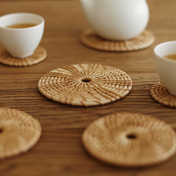Set rotund din rătan pentru ceremoniile de ceai – suporturi antialunecare, suport pentru cești, izolație termică