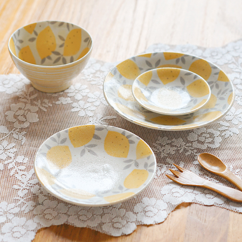 Nishida Koyu set ceramic în stil japonez, serie cu lămâie, 5 piese – farfurioare mici și boluri pentru orez, cu motiv floral