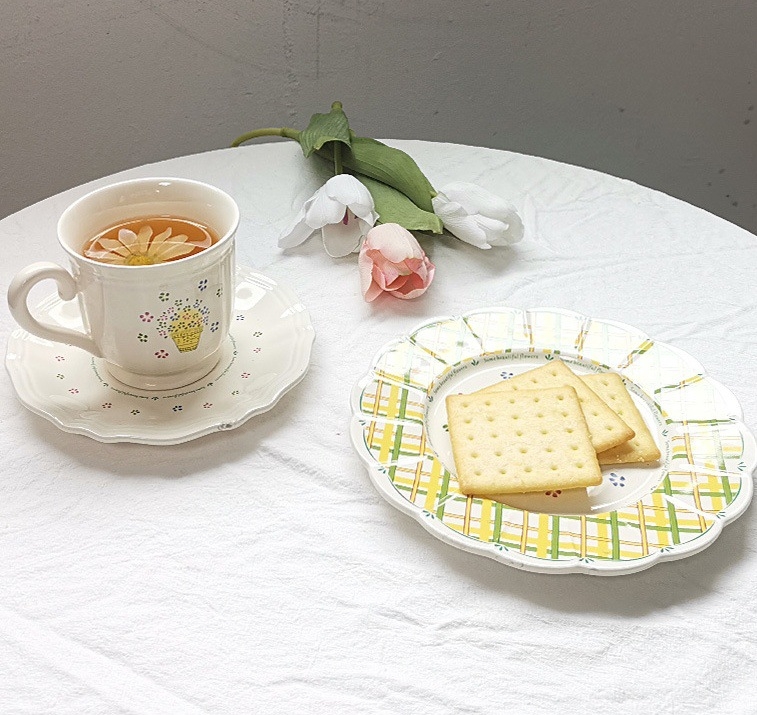 Set de veselă din porțelan, 5 piese, model cartoon, finisaj glazurat peste, imprimare logo, personalizare disponibilă