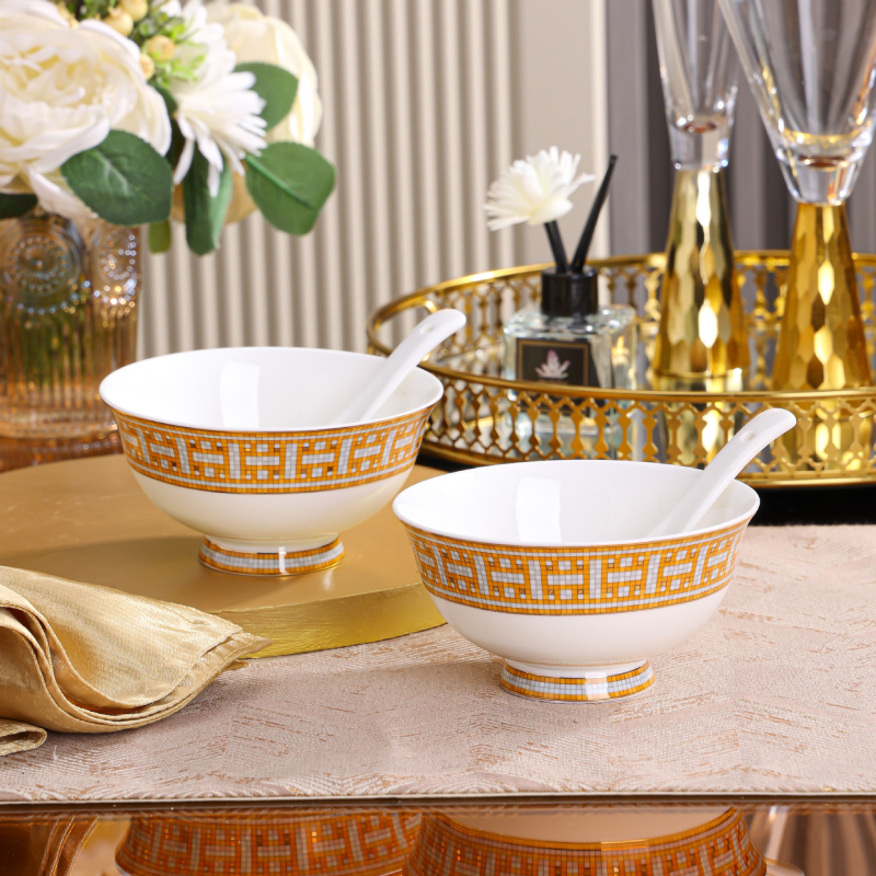 10-dijelni set kostnog porcelina (zdjele, žlice, tanjuri) – moderni minimalistički stil, razni uzorci, >45% praha od kostiju, nije prikladno za mikrovalnu, poklon kutija, mogućnost prilagodbe