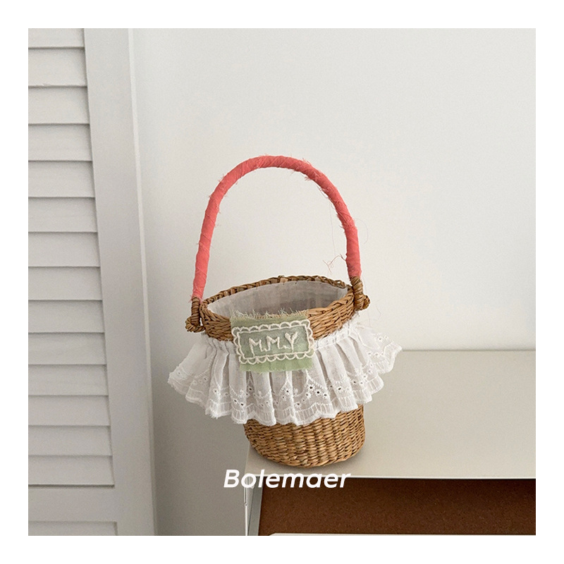 Geantă pentru copii din paie împletită, cu dantelă și etichetă cu litere, modernă pentru uz zilnic – vară 2025