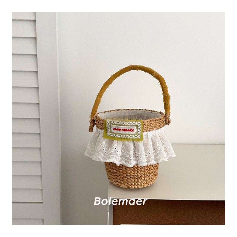 Geantă pentru copii din paie împletită, cu dantelă și etichetă cu litere, modernă pentru uz zilnic – vară 2025