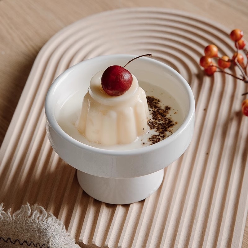 Vas de porțelan cu picior înalt pentru hoteluri și restaurante, compatibil cu microunde, logo tipărit, personalizabil