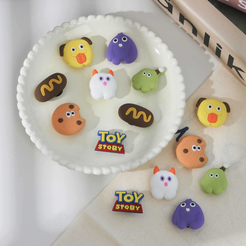 Αποσπώμενο διακοσμητικό εξάρτημα για παπούτσια τύπου Crocs – σχέδιο με λουλούδι και ζευγάρι καρτούν, Curry Beggar, κατάλληλο για casual παπούτσια και παντόφλες, όλες οι εποχές