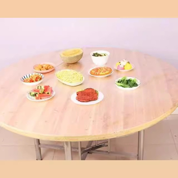 Μονόχρηστο PE παχυσμένο τραπεζομάντιλο με ελαστικό ιμάντα για στρογγυλά και τετράγωνα τραπέζια, ανθεκτικό στο λάδι και στα λεκέδες, πάχος 3 στρώσεων, μοτίβο 99