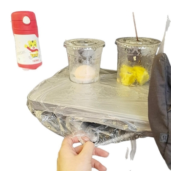 Μίας χρήσης επιφάνεια τραπεζιού τρένου, αδιάβροχη, αντιβακτηριακή, ανθεκτική στη βρωμιά, από πλαστικό (PE/πολυαιθυλένιο), με δυνατότητα εκτύπωσης λογότυπου