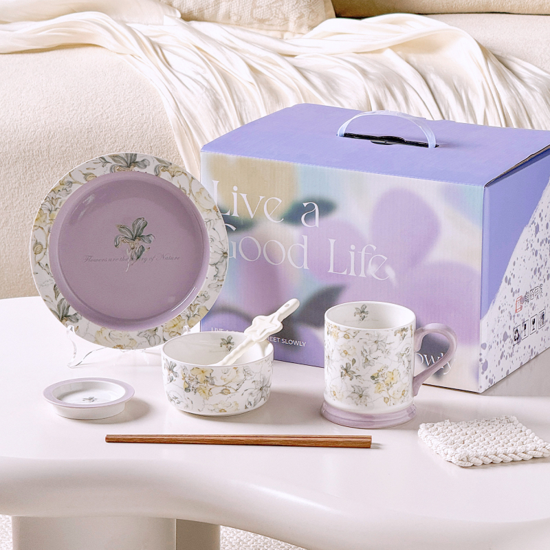 Porcelanski set posuđa s irisnim uzorkom, svijetlo luksuzni retro stil, glazirana površina, pogodno za mikrovalnu pećnicu, mogućnost prilagodbe logotipa