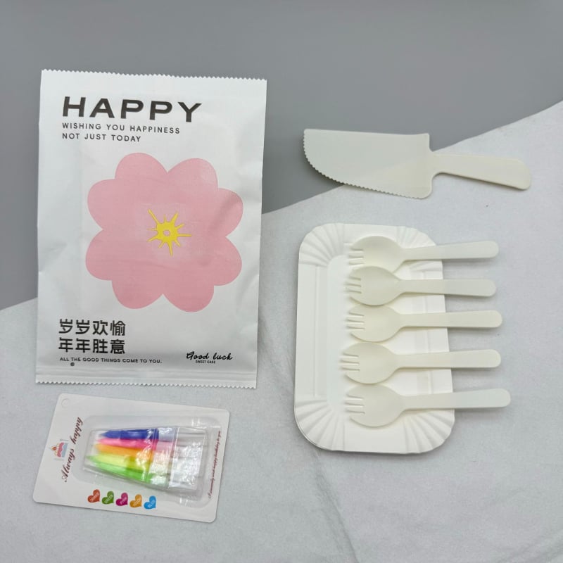 Еднократна чиния за торта със прибори (нож и вилица) – пластмасова, дебела, комплект 100 броя