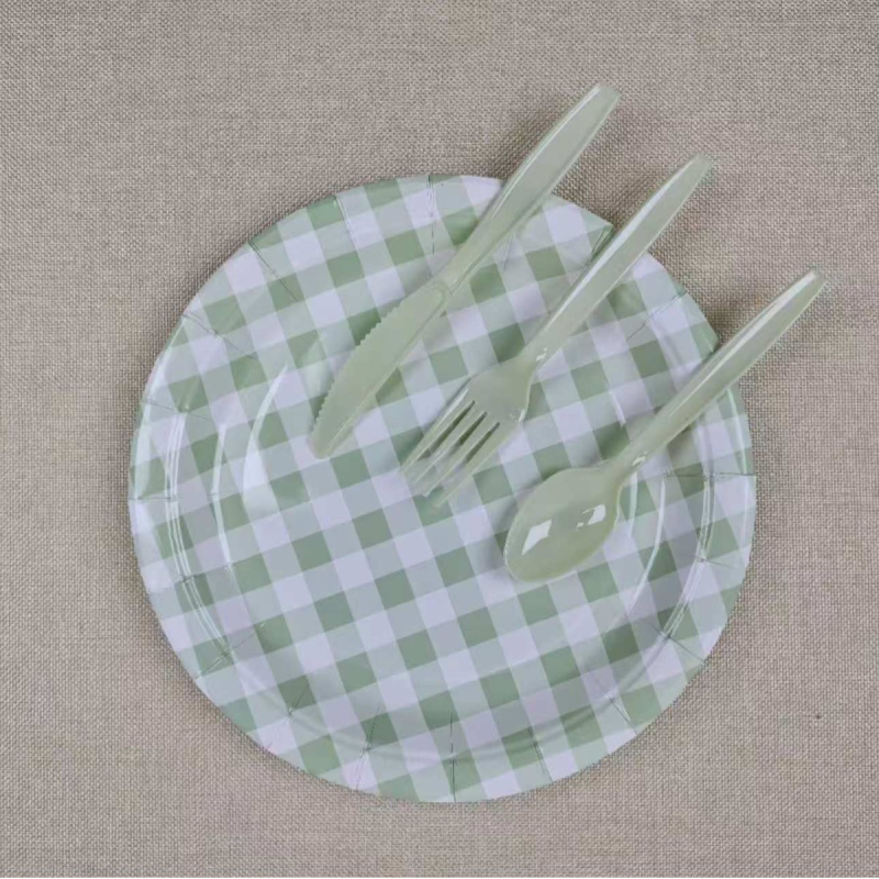 Еднократни чинии и чаши с шарка в квадратчета за празнични поводи и пикник; персонализирани и биоразградими; комплект 60/90