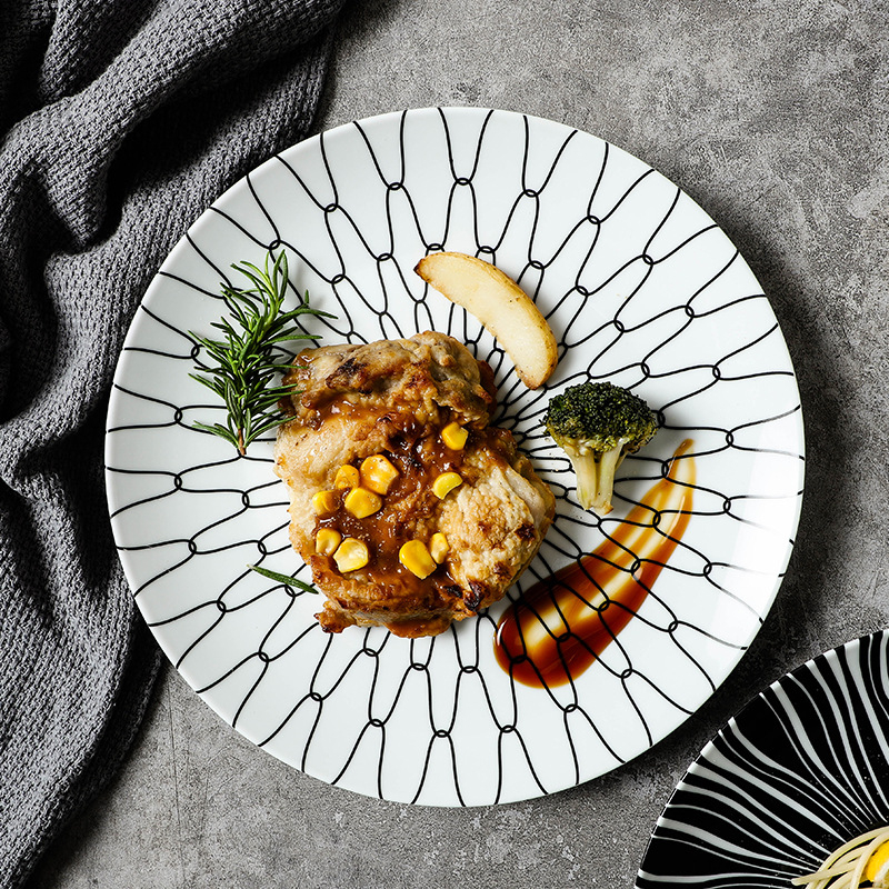 Porcelanska tanjura zapadnog stila za večeru, okrugla promjera oko 20 cm, pogodna za tjesteninu i steak – kućno posuđe