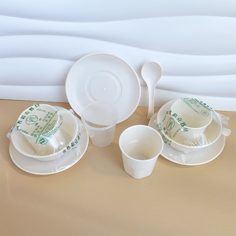 Еднократен комплект съдове от оризови люспи, четири части, биоразградим, кръгла форма, кутия 100 бр., срок на годност 3 години