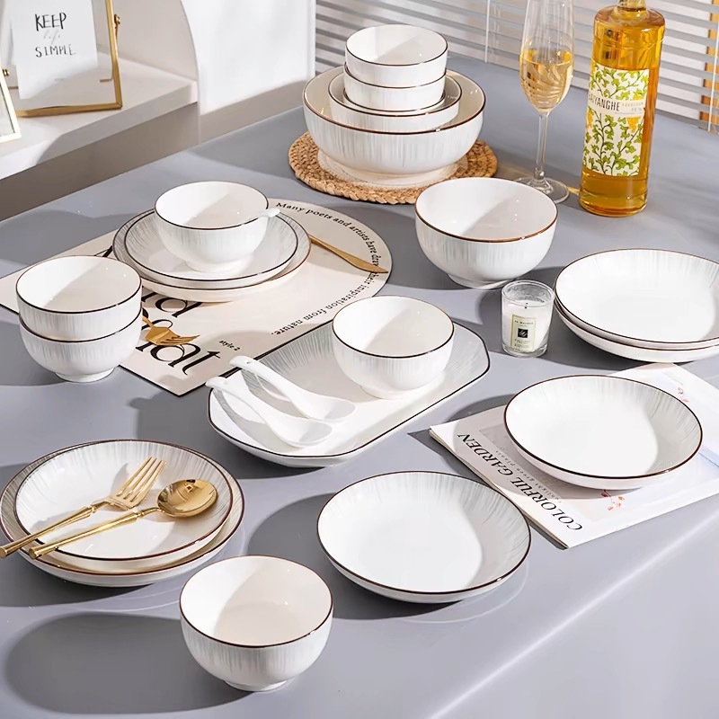 Porcelanski set zdjela i tanjura, moderni minimalistički stil s japanskim štihom, boja pod glazurom, ispis logotipa, mikrovalna sigurnost
