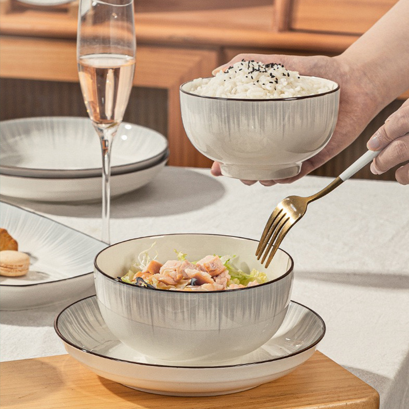 Porcelanski set zdjela i tanjura, moderni minimalistički stil s japanskim štihom, boja pod glazurom, ispis logotipa, mikrovalna sigurnost