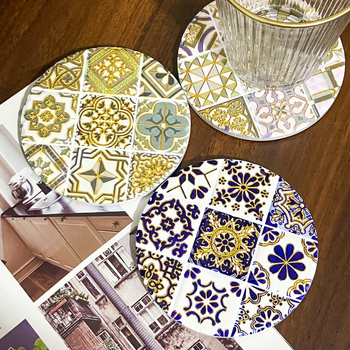 Keramički okrugli podmetači za šalice s 3D reljefom i zlatnim otiskom, cvjetni uzorak, modern minimalistički stil