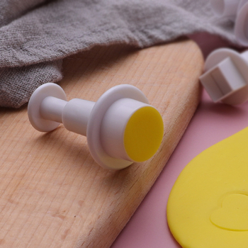 Geometrijska forma za fondant – potisna gravura, ABS, oblici srca, kruga i petokrake zvjezdice