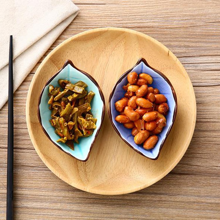 Керамична малка чиния за японска сервировка, глазура с ледено напукване, асиметрична форма, цветен мотив с цветя, чиния за подправки и сос.