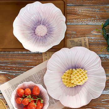 Set ceramic cu flori sub glazură — boluri și farfurii cu formă neregulată, compatibil cu microundele