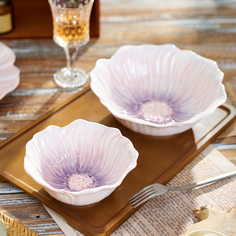 Set ceramic cu flori sub glazură — boluri și farfurii cu formă neregulată, compatibil cu microundele