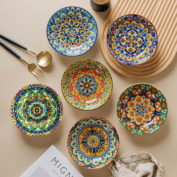 Podglazurno ručno oslikana boho keramička posuda za začine i umake, okrugla, promjer 14–14,9 cm, cvjetni motiv