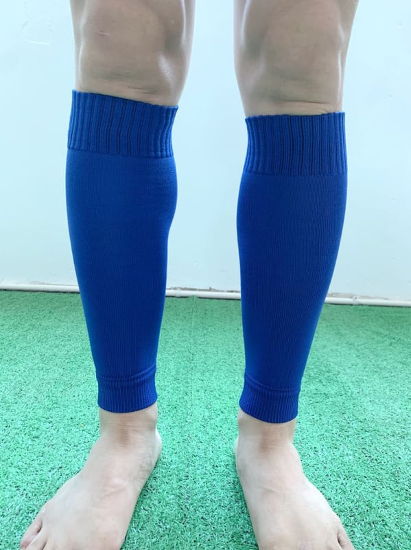 Футболни чорапи с протектор за подбедрица, полиестерно влакно, дължина до средната част на подбедрицата, защита на долната част на крака, лег гардове за тренировки и футбол