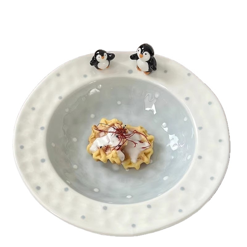 Kerámia étkészlet rajzfilm pingvin motívummal, aszimmetrikus design, 300 ml kapacitás, kézzel készített, testreszabható
