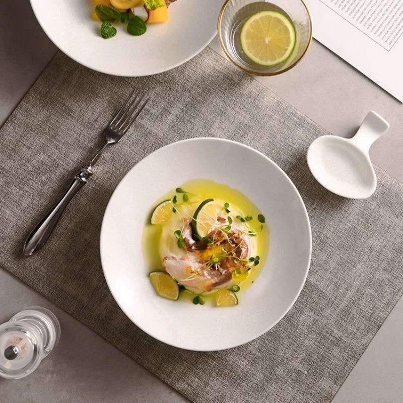 Set posuđa od porcelana otporan na mikrovalnu, okrugli tanjuri Bone China, jednobojni dizajn, kineski stil