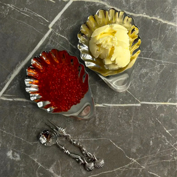 Неръждаема стомана плато за десерти с неравна форма, скандинавски стил, огледално полирана повърхност, възможност за персонализирано лого