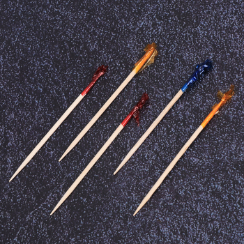 Furculiță de fructe din bambus cu logo imprimat, Brand Two, pentru copii, fotografie reală