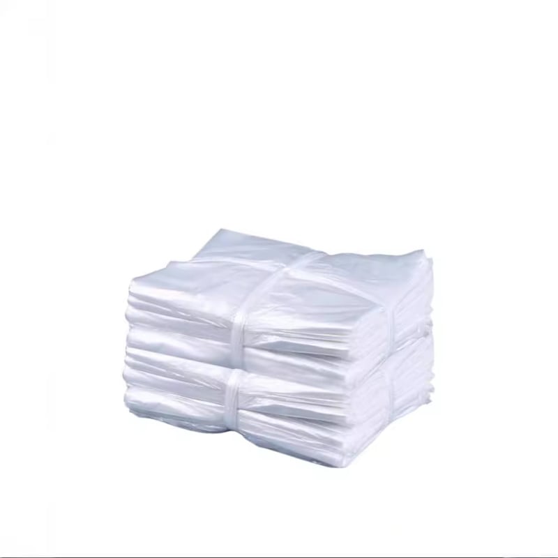 Egyszer használatos műanyag asztalterítő, vízálló és zsíroldó, kerek, négyzet vagy téglalap alakú, vastagság 0,8 mm, csomag 25 darab